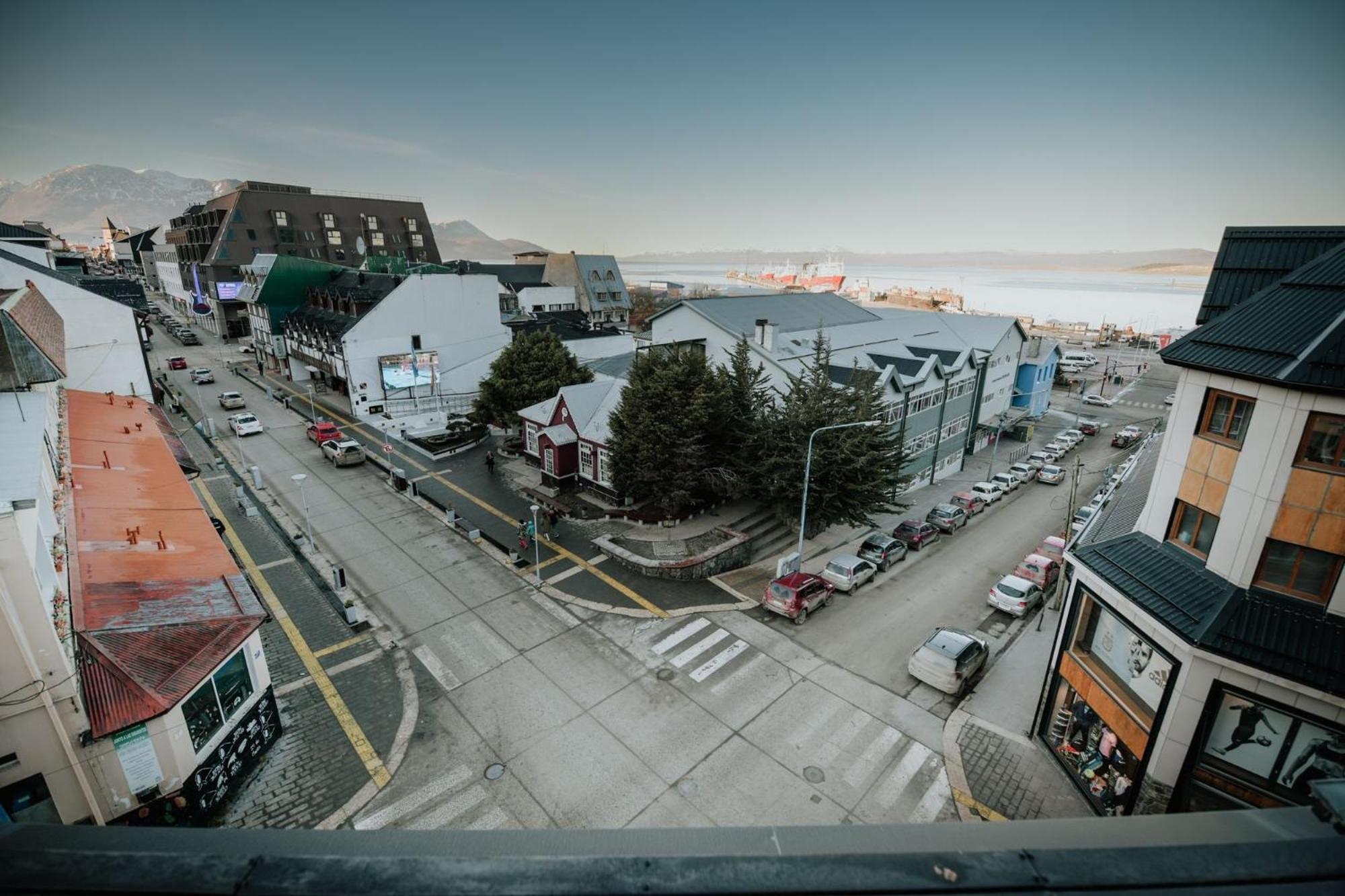 Aunaisin - Toluken Apartamentos Ushuaia Eksteriør billede