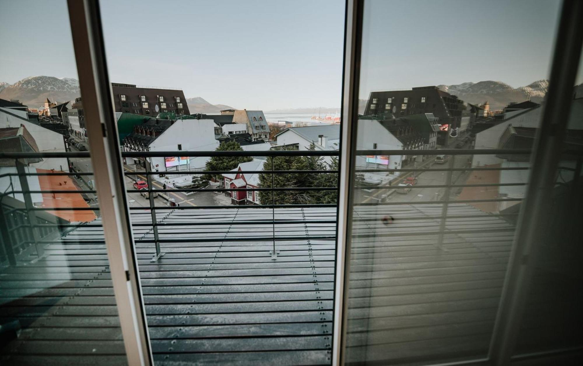 Aunaisin - Toluken Apartamentos Ushuaia Eksteriør billede
